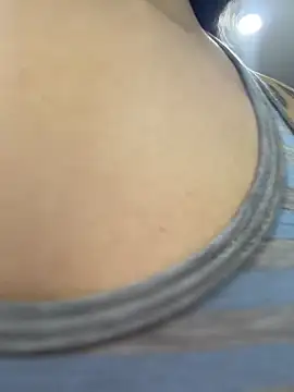 Isabella-Teen online show from February 2026 01:57:02 AM