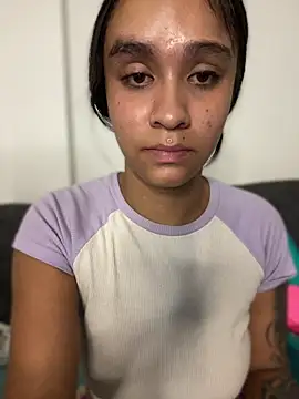 Snapshot of Isabella-Teen chatting on March 2026 07:09:01 PM Isabella-Teen online show from March 2026 07:09:01 PM