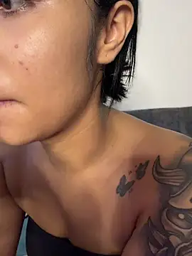 Snapshot of Isabella-Teen chatting on April 2026 02:09:01 AM Isabella-Teen online show from April 2026 02:09:01 AM