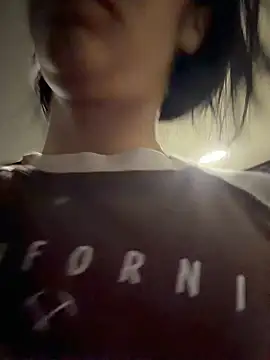 Snapshot of Isabella-Teen chatting on April 2026 02:00:01 AM Isabella-Teen online show from April 2026 02:00:01 AM