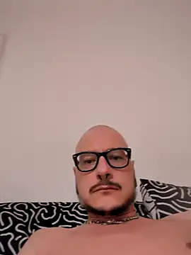 Snapshot of cruiserpup chatting on February 2026 06:49:02 PM cruiserpup online show from February 2026 06:49:02 PM