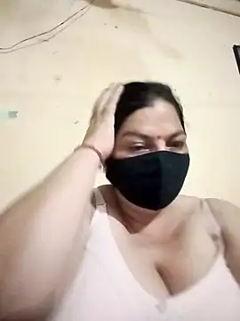 Snapshot of Love-890 chatting on September 2025 08:01:02 PM Love-890 online show from September 2025 08:01:02 PM