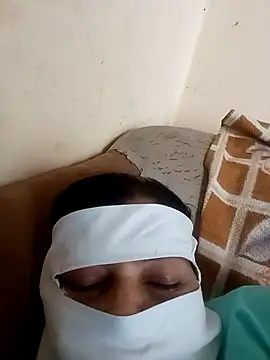 Snapshot of Love-890 chatting on November 2025 07:07:01 AM Love-890 online show from November 2025 07:07:01 AM