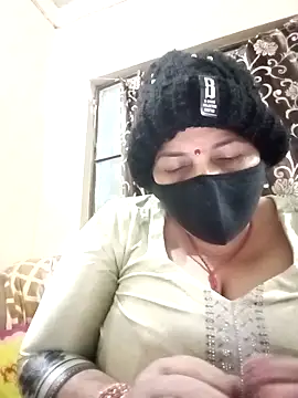 Snapshot of Love-890 chatting on December 2025 02:04:01 PM Love-890 online show from December 2025 02:04:01 PM