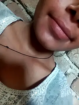 Aaisha-16 online show from April 2026 04:46:01 AM