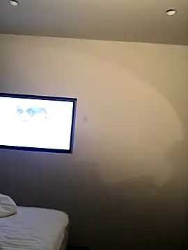 Snapshot of estradiolist chatting on October 2025 12:15:02 PM estradiolist online show from October 2025 12:15:02 PM