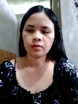 Snapshot of sweet_bella16 chatting on October 2025 11:51:02 PM sweet bella16 online show from October 2025 11:51:02 PM