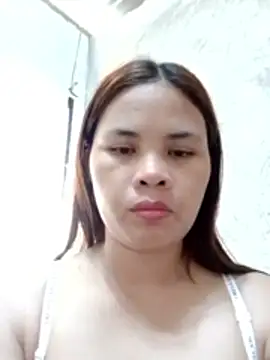 Snapshot of sweet_bella16 chatting on December 2025 05:15:02 AM sweet bella16 online show from December 2025 05:15:02 AM