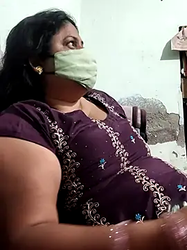 Mmm143 online show from April 2026 12:05:02 PM