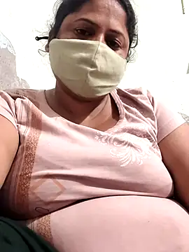 Mmm143 online show from May 2026 06:31:02 AM