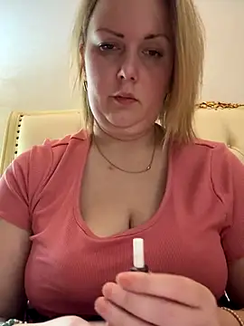 Snapshot of Piccolamonella29 chatting on November 2025 10:54:01 AM Piccolamonella29 online show from November 2025 10:54:01 AM