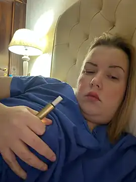 Snapshot of Piccolamonella29 chatting on February 2026 12:36:02 PM Piccolamonella29 online show from February 2026 12:36:02 PM