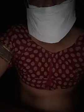 Snapshot of Mo000000_ chatting on April 2026 05:13:02 PM Mo000000 online show from April 2026 05:13:02 PM