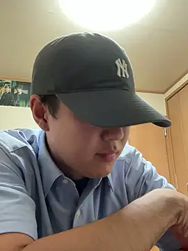 Snapshot of KAMESAN08 chatting on September 2025 09:56:01 AM KAMESAN08 online show from September 2025 09:56:01 AM