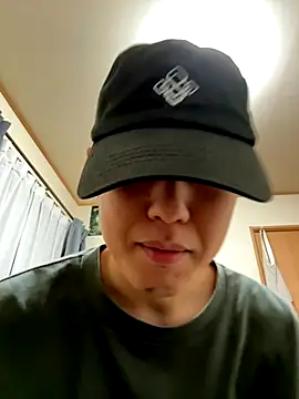 Snapshot of KAMESAN08 chatting on October 2025 11:41:02 AM KAMESAN08 online show from October 2025 11:41:02 AM