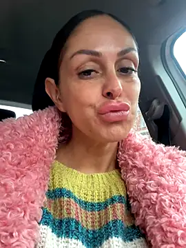 Snapshot of ainaht chatting on December 2025 08:12:02 AM ainaht online show from December 2025 08:12:02 AM