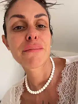 ainaht online show from April 2026 01:41:01 PM