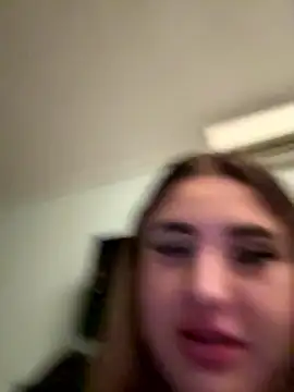 Snapshot of marouska_official chatting on January 2026 08:25:01 PM marouska official online show from January 2026 08:25:01 PM