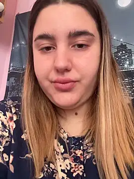 Snapshot of marouska_official chatting on February 2026 02:26:02 PM marouska official online show from February 2026 02:26:02 PM