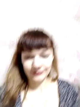 Snapshot of AliceSwan1122 chatting on December 2025 10:19:01 PM AliceSwan1122 online show from December 2025 10:19:01 PM