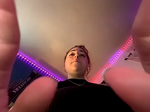 PeridotPrincessOfficial online show from November 2025 03:16:02 AM