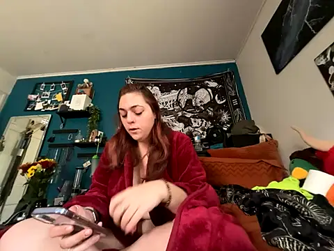 PeridotPrincessOfficial online show from November 2025 06:15:01 PM