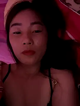 Moon pusy online show from October 2025 05:25:01 PM