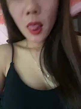 Snapshot of Moon_pusy chatting on June 2026 02:21:01 AM Moon pusy online show from June 2026 02:21:01 AM