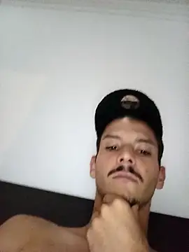 Pedroomp online show from October 2025 12:36:01 AM