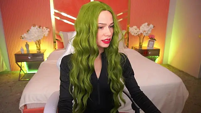 Snapshot of ShyySiren chatting on September 2025 06:14:01 AM ShyySiren online show from September 2025 06:14:01 AM