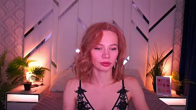 Snapshot of ShyySiren chatting on January 2026 08:31:02 AM ShyySiren online show from January 2026 08:31:02 AM