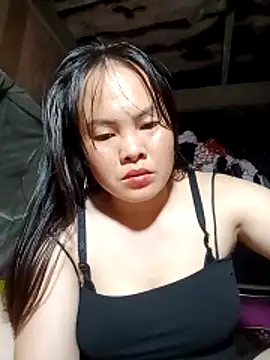 Snapshot of emilyzz chatting on April 2026 12:51:02 PM emilyzz online show from April 2026 12:51:02 PM