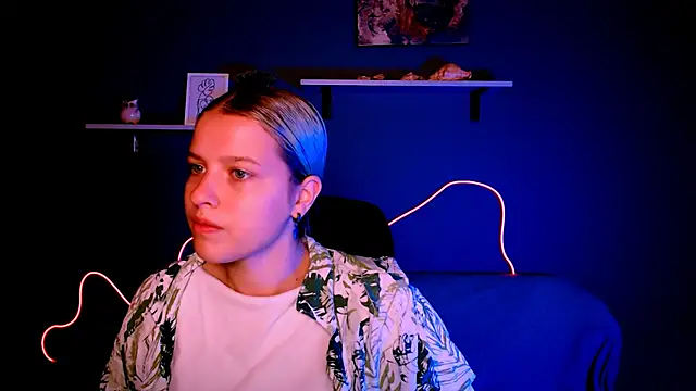 kaela spell  online show from October 2025 08:46:02 AM