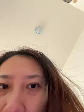 Snapshot of qianhan_x chatting on October 2025 08:04:01 AM qianhan x online show from October 2025 08:04:01 AM