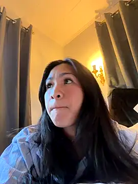 ZoeyJohnson online show from November 2025 06:30:01 AM