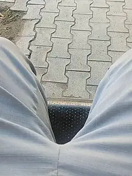 karandeep Bhagat online show from October 2025 03:49:02 AM