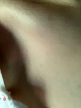 Bella sexy98 online show from November 2025 04:01:02 AM