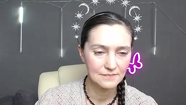 TayaFinch online show from April 2026 01:41:02 PM