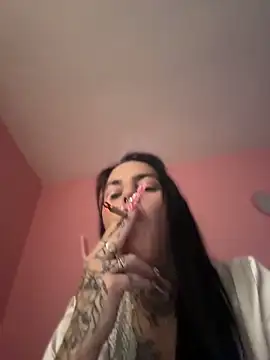 DIRTY PAISLEY X online show from May 2026 08:17:02 PM