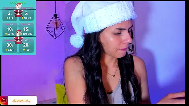 Snapshot of Abbiekinky chatting on December 2025 06:02:01 PM Abbiekinky online show from December 2025 06:02:01 PM