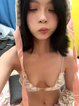 qiqi x online show from October 2025 03:55:01 PM