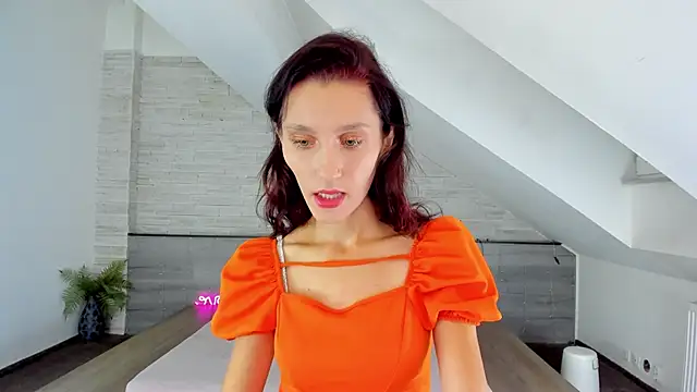 Snapshot of skinnystar_ chatting on October 2025 04:12:01 AM skinnystar online show from October 2025 04:12:01 AM