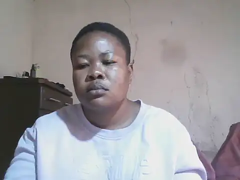 Snapshot of Bustyass93 chatting on October 2025 08:23:01 AM Bustyass93 online show from October 2025 08:23:01 AM