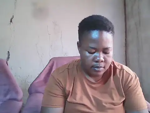 Snapshot of Bustyass93 chatting on November 2025 08:04:01 AM Bustyass93 online show from November 2025 08:04:01 AM