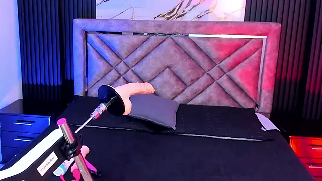 Daniwhatson online show from September 2025 03:45:02 AM