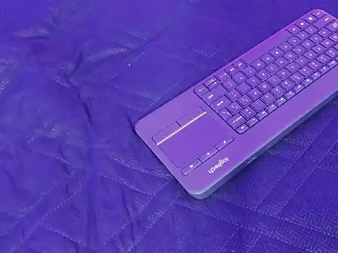 Daniwhatson online show from October 2025 12:33:02 AM