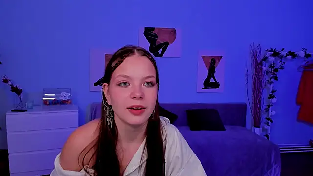 Snapshot of BetsyKiss chatting on October 2025 05:26:02 AM BetsyKiss online show from October 2025 05:26:02 AM