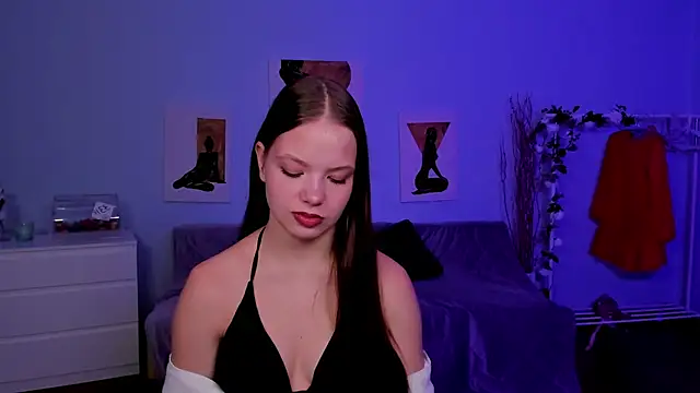 Snapshot of BetsyKiss chatting on November 2025 05:18:01 AM BetsyKiss online show from November 2025 05:18:01 AM