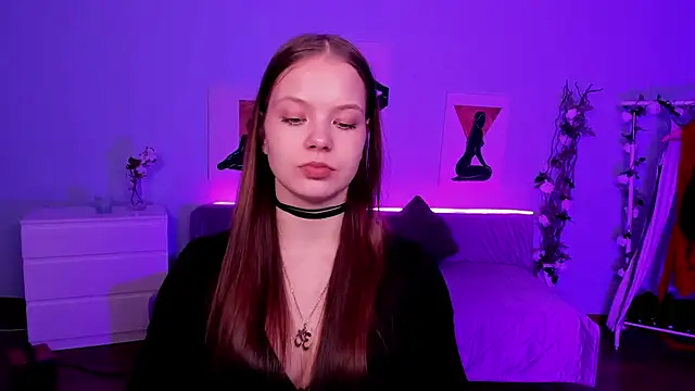 BetsyKiss online show from April 2026 05:03:01 PM