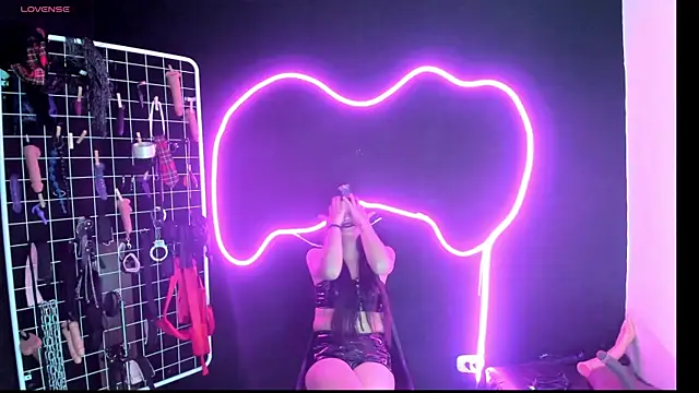 Mistress Megan BDSM online show from November 2025 07:12:01 PM